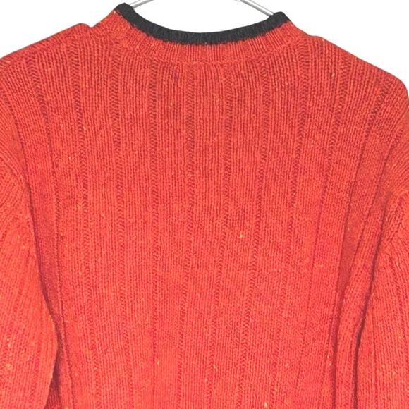 GUESS 100% Wool Black Trim V-Neck Pullover Sweater in‎ Red-Size XL - Picture 4 of 5